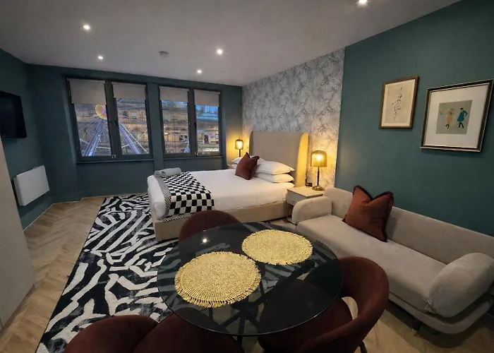 Stylish 1bd On The Headrow Ls1